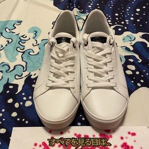 Calvin Klein Low-Rise Sneakers